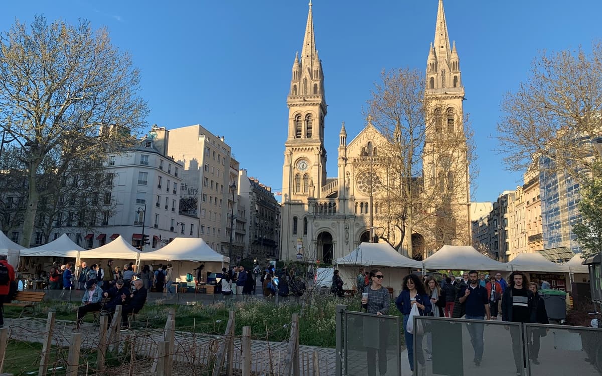Brocante professionnel Boulevard Voltaire 11e - Métro St Ambroise