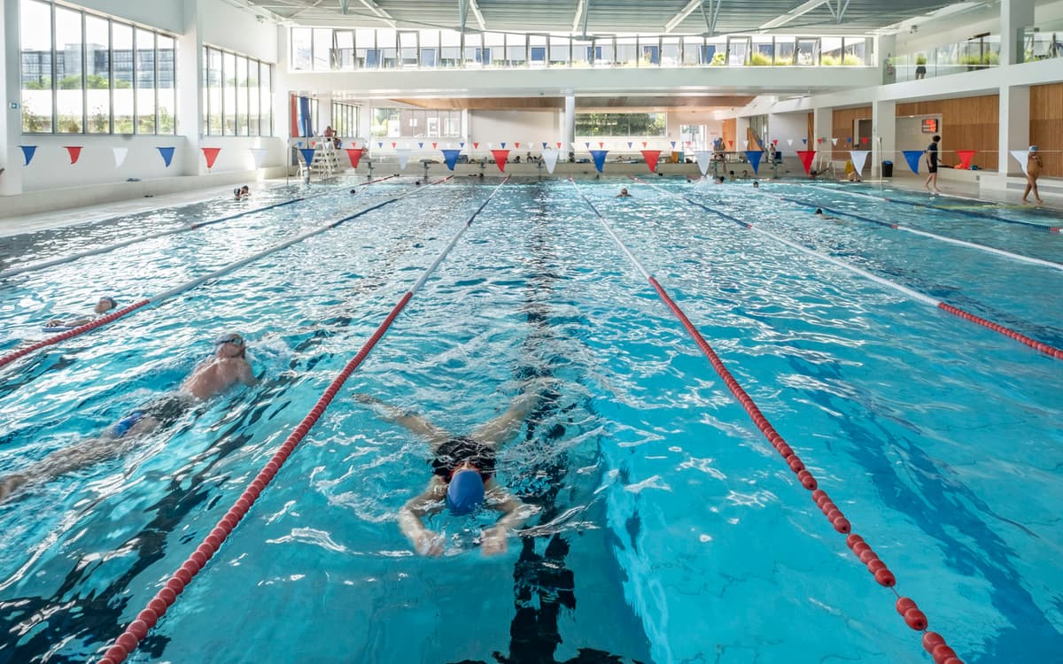 Piscine Thérèse et Jeanne Brûlé