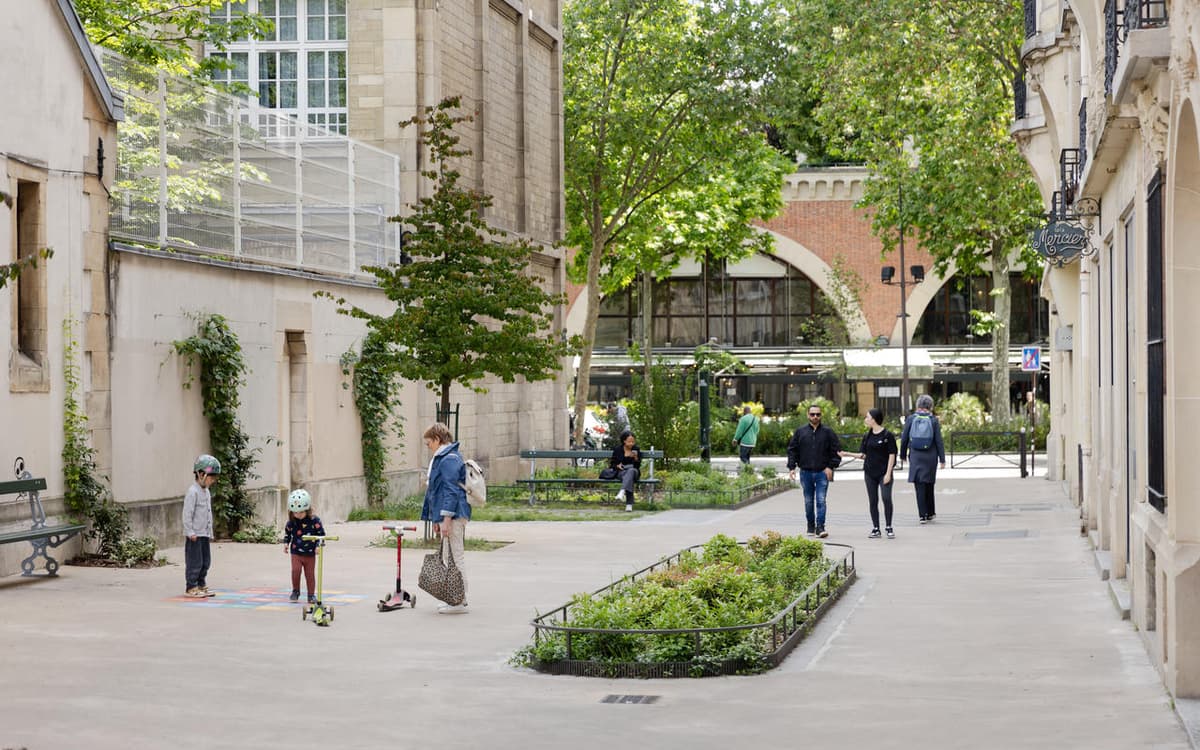 La rue aux Enfants Guillaumot