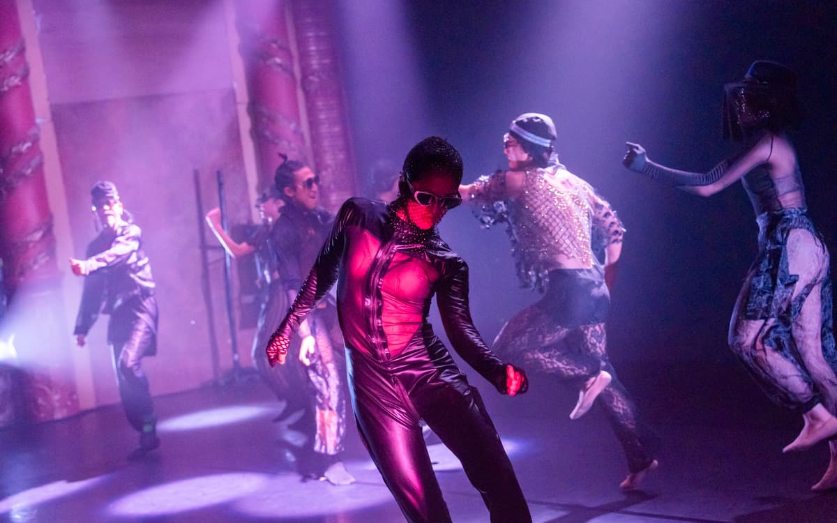 « The Belt » de Ambiguous Dance Company