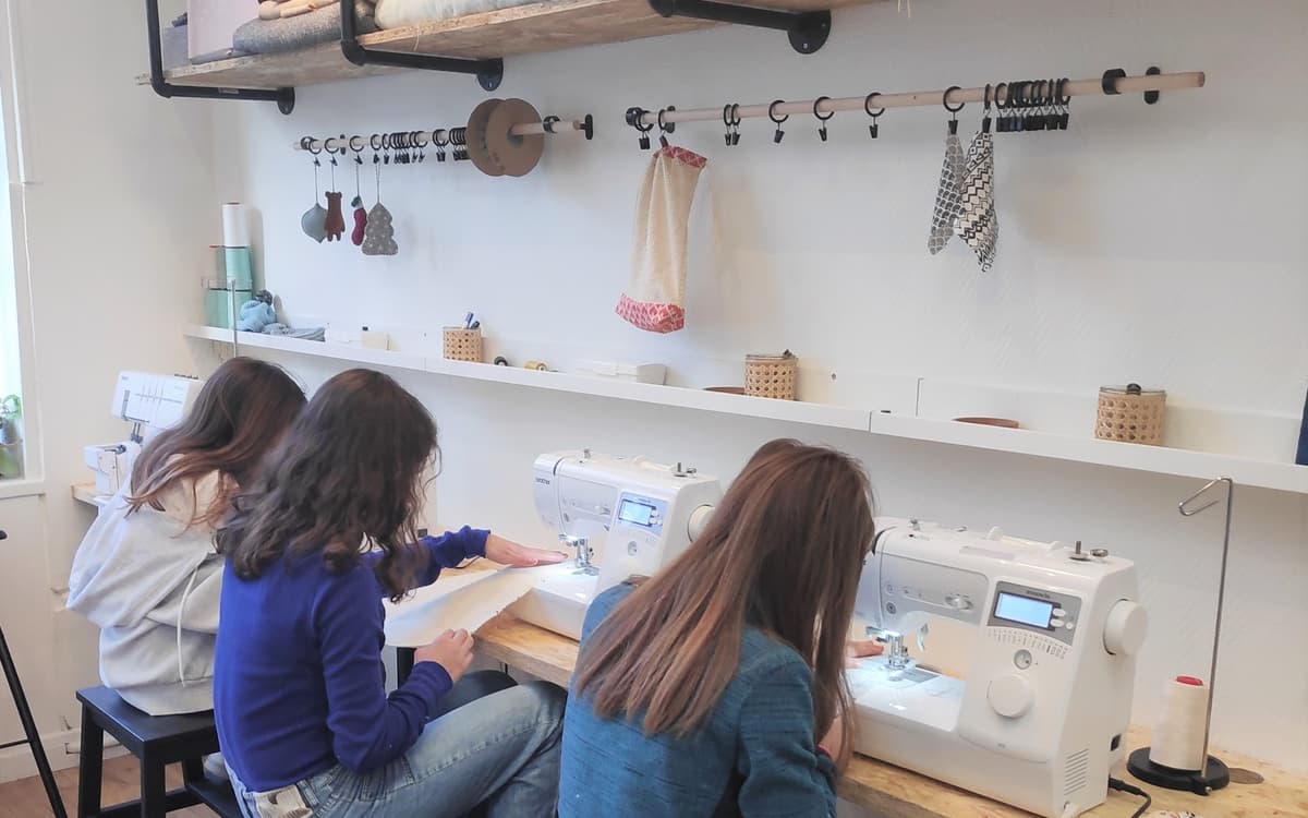 Cours de couture enfants ados Paris 10