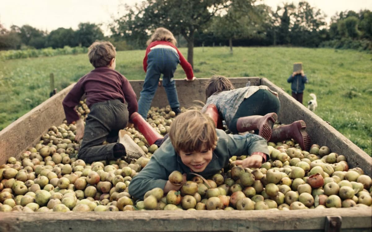 Madeleine de Sinéty,Poilley, 1974 © Succession Madeleine de Sinéty