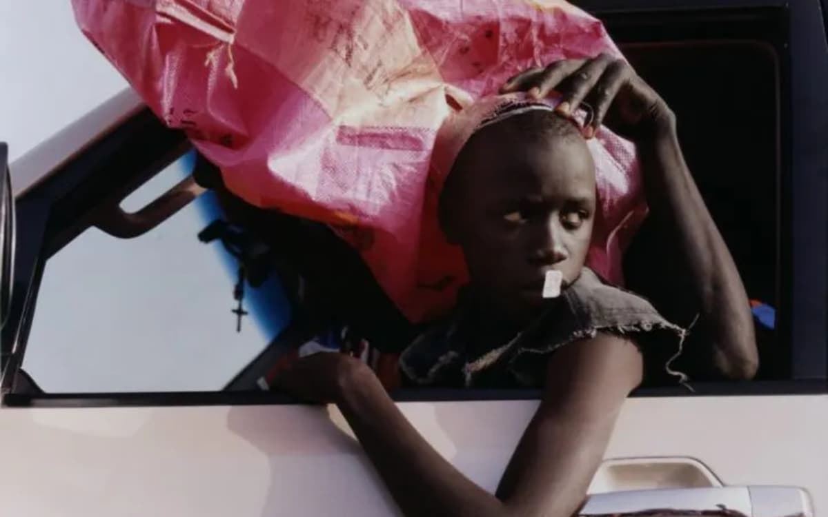 Harley Weir, Boys Don’t Cry, Senegal, 2015 © Harley Weir