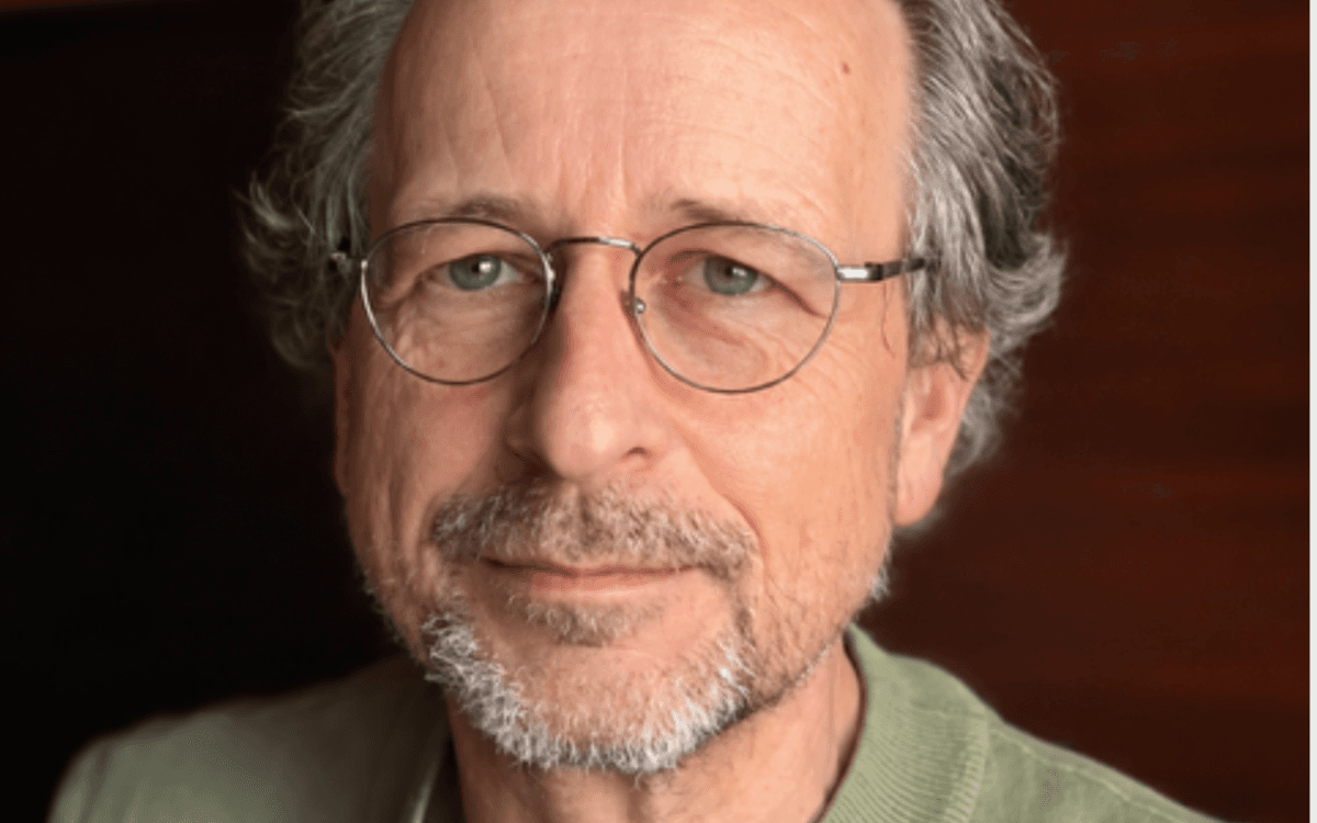 « Le temps d’une image » — Rencontre avec Phil Casoar, journaliste et auteur