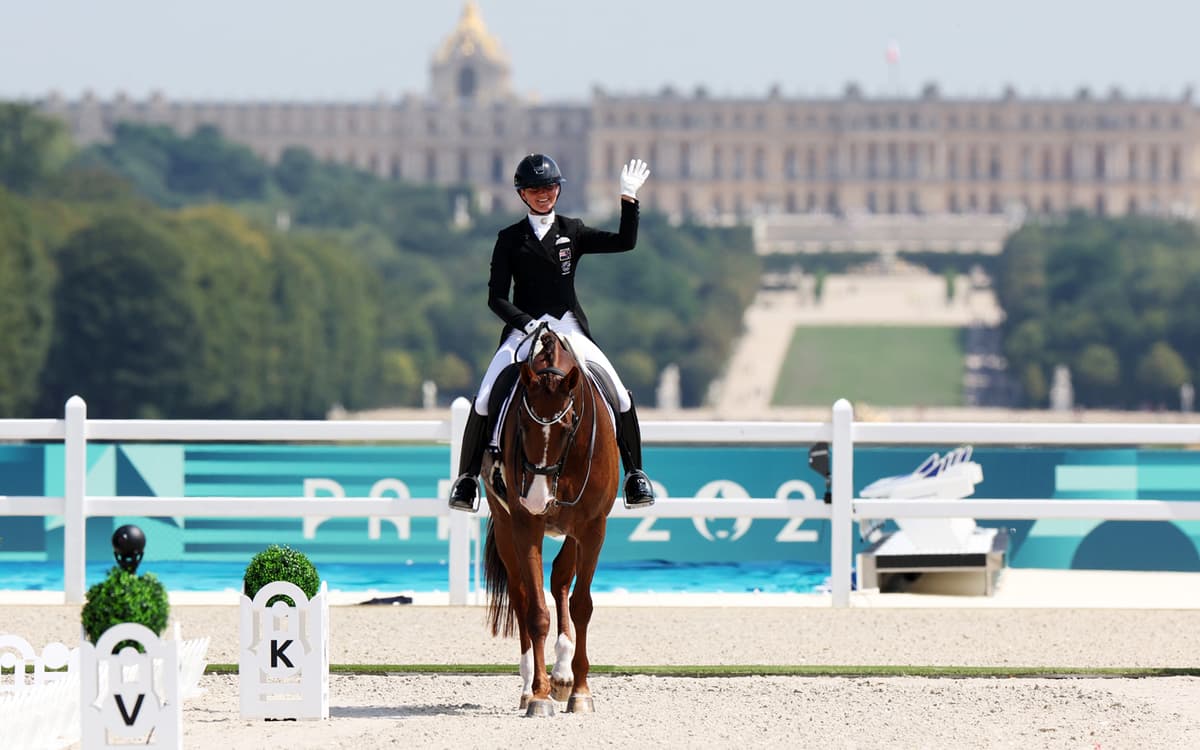 Saut d'obstacles à Versailles.