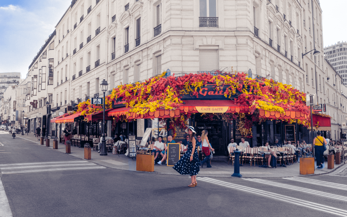 PAUSE - "Montparnasse : une histoire de rencontres", photographie de Y. Vaternelle, exposition au Mercure Paris Centre Gare Montparnasse