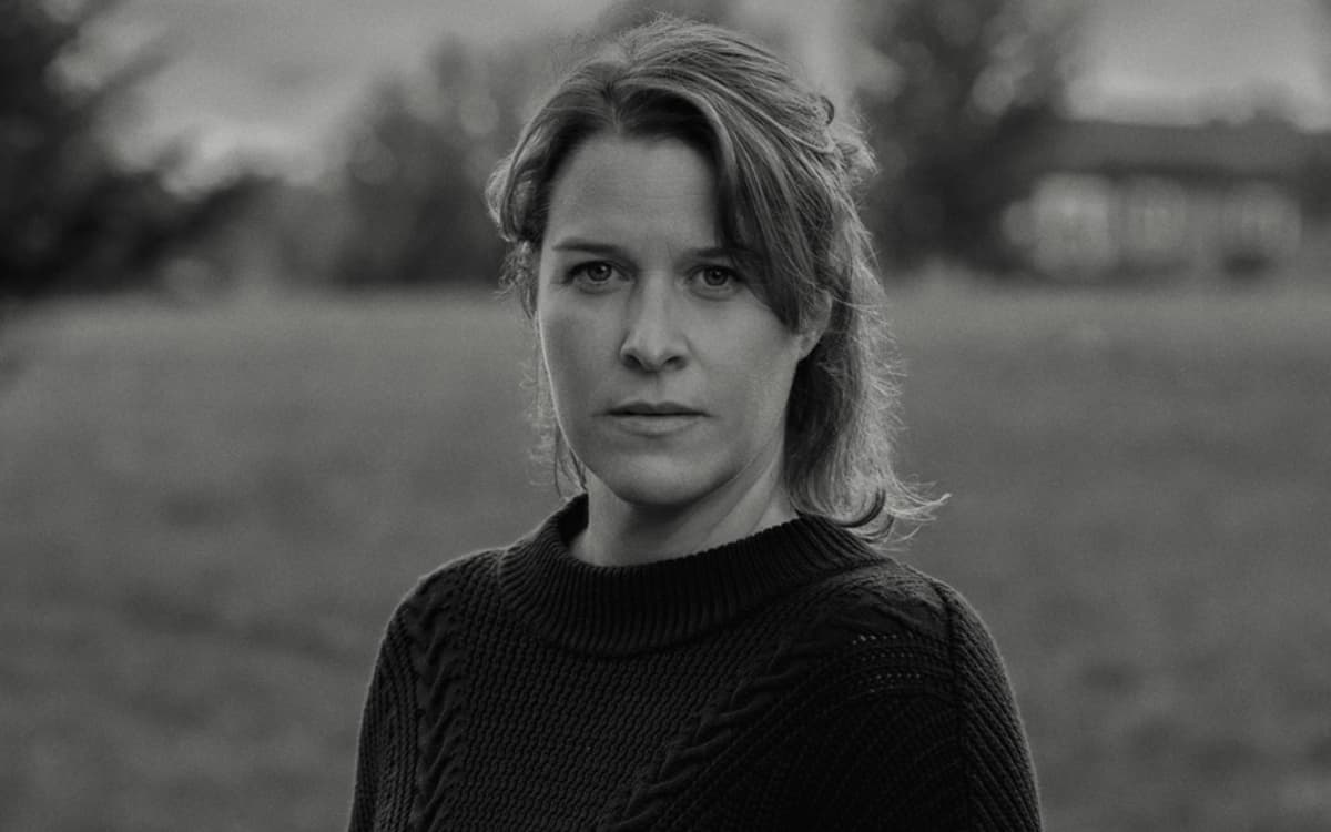 Fannie présente son album Une Vie au Centre culturel canadien à Paris le 08/10