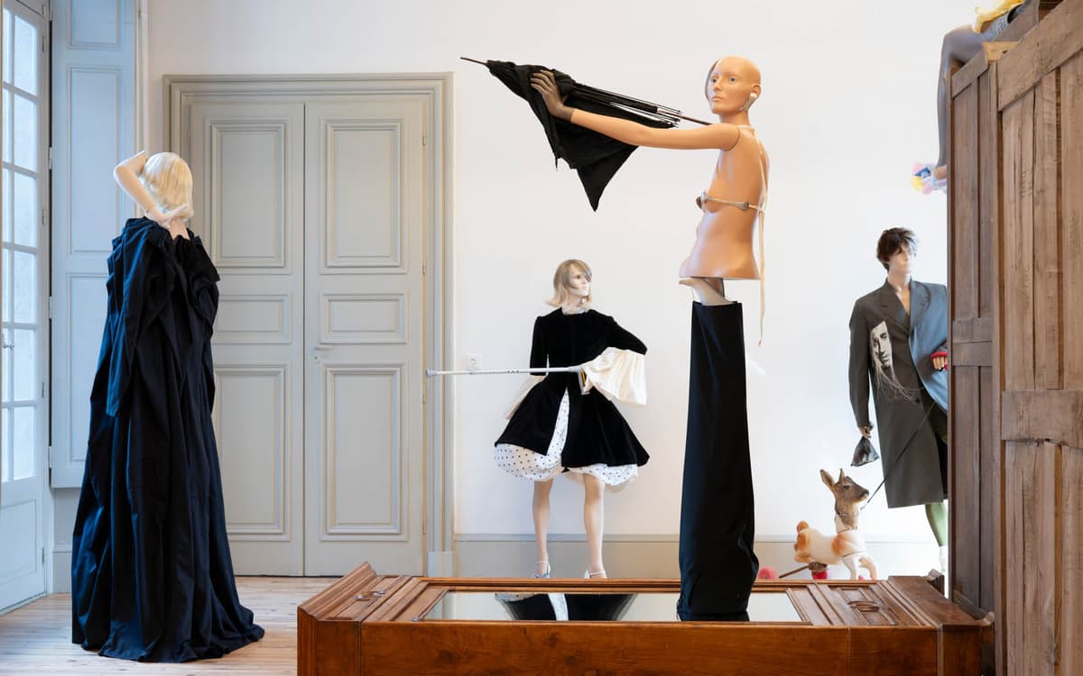 Exposition : Tout est en ordre