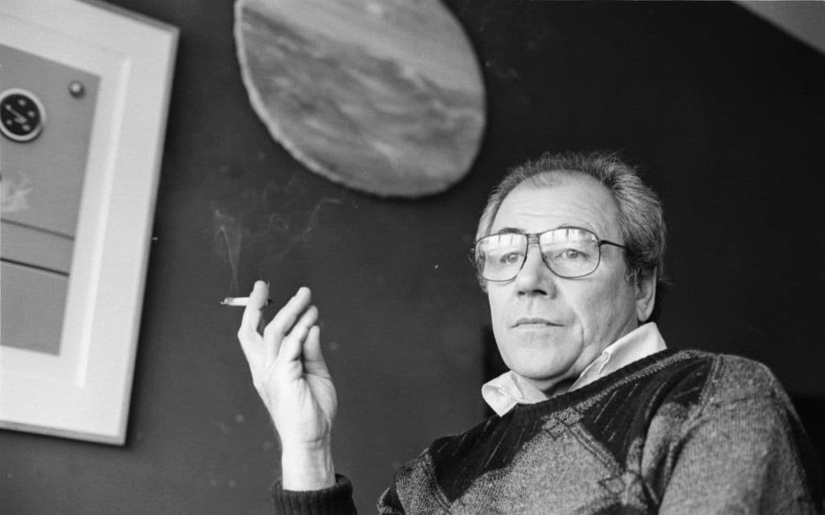 Jean Baudrillard, auteur de la tribune "Le complot de l'art"