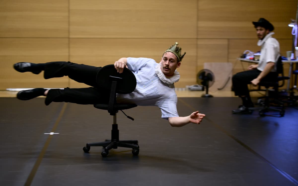 Initiation cirque avec Marc Oosterhoff et Owen Winship - Workshop tous publics