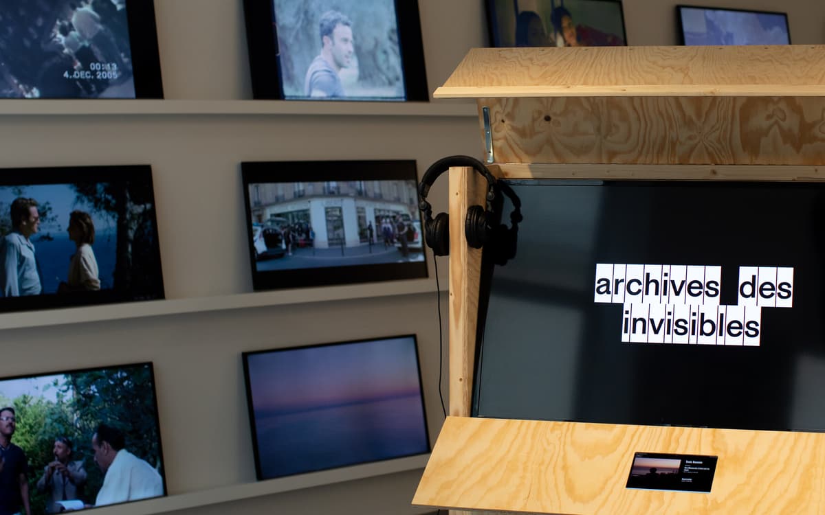 Installation view, Archives des invisibles, KADIST, Paris, 2026. [Photo by Elise Augustynen].