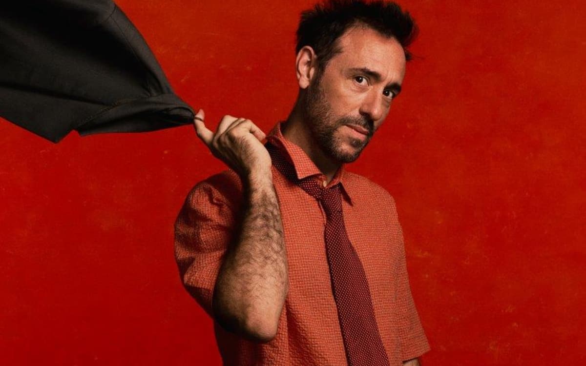 NOUVELLE SAISON DES CONCERTS CLASH : CHARLIE WINSTON ET SA MUSIQUE POP RÉINVENTENT LE CLASSIQUE